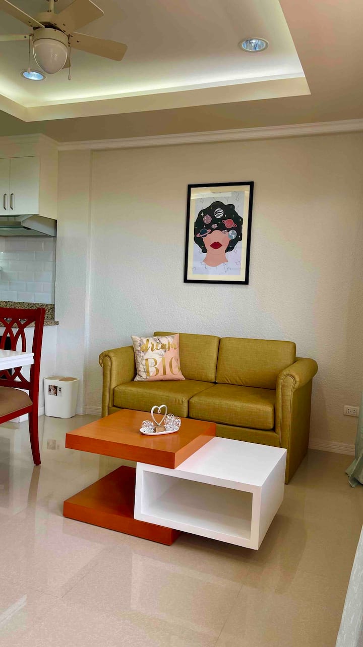 Furnished 1 Bedroom Service Apartment Near Clark - Philippines