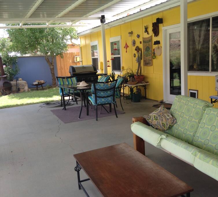 15'x35' Covered back patio. Patio is 20 feet from the waters edge, overlooking the Rio Grande River.