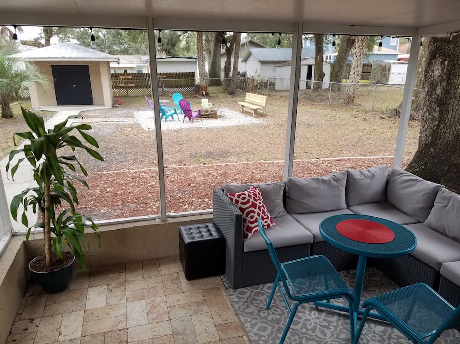 Our shared Lanai / Screened in Porch