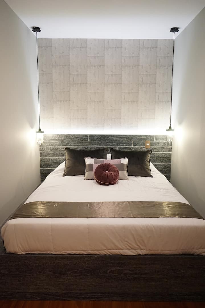 Lit queen size - Chambre 3