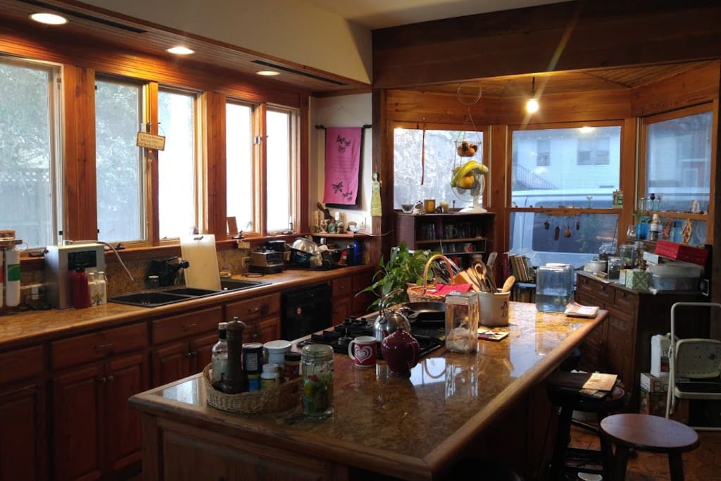 Large, bright kitchen available for your use - kitchen privileges.