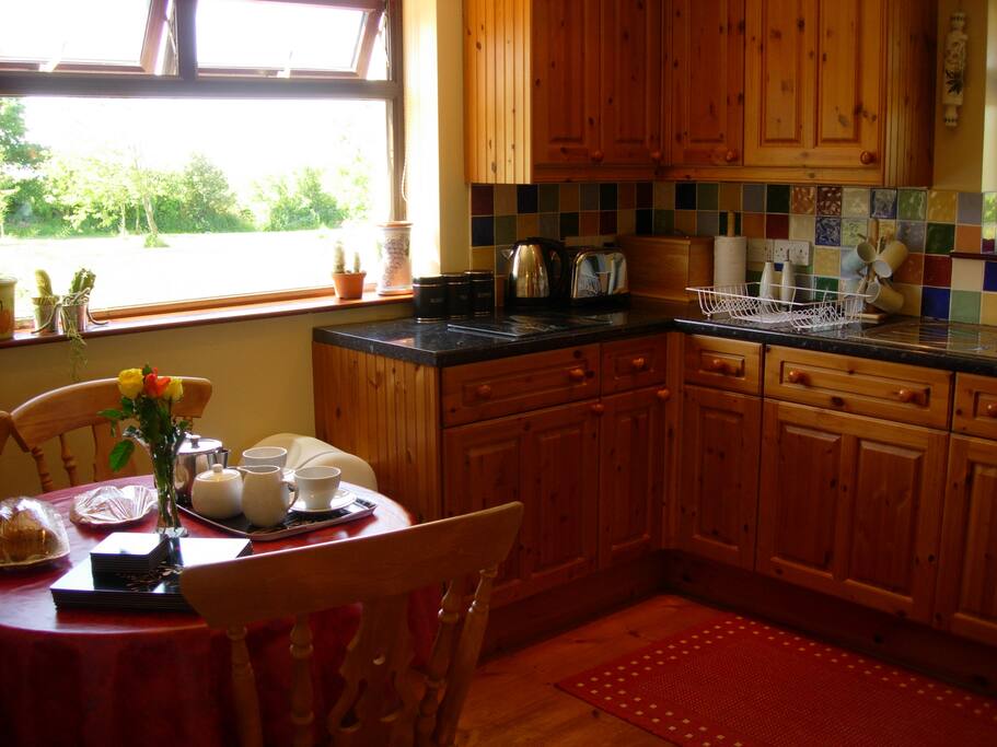 The Clove Kitchen