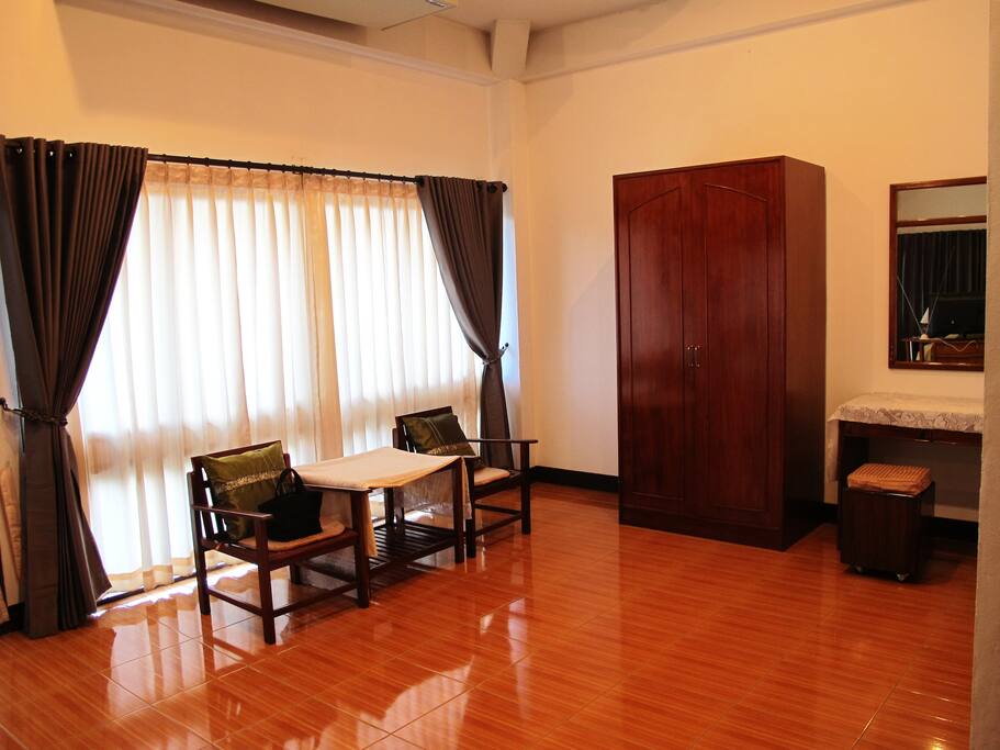 Large room area