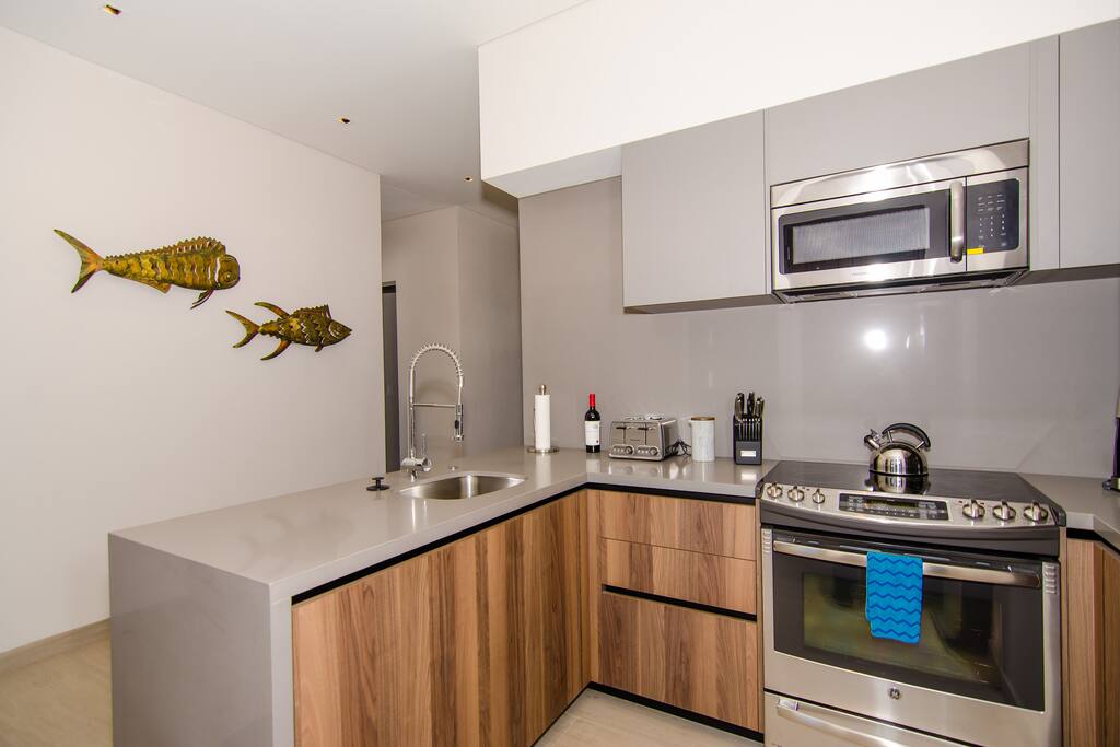 Fully equipped kitchen