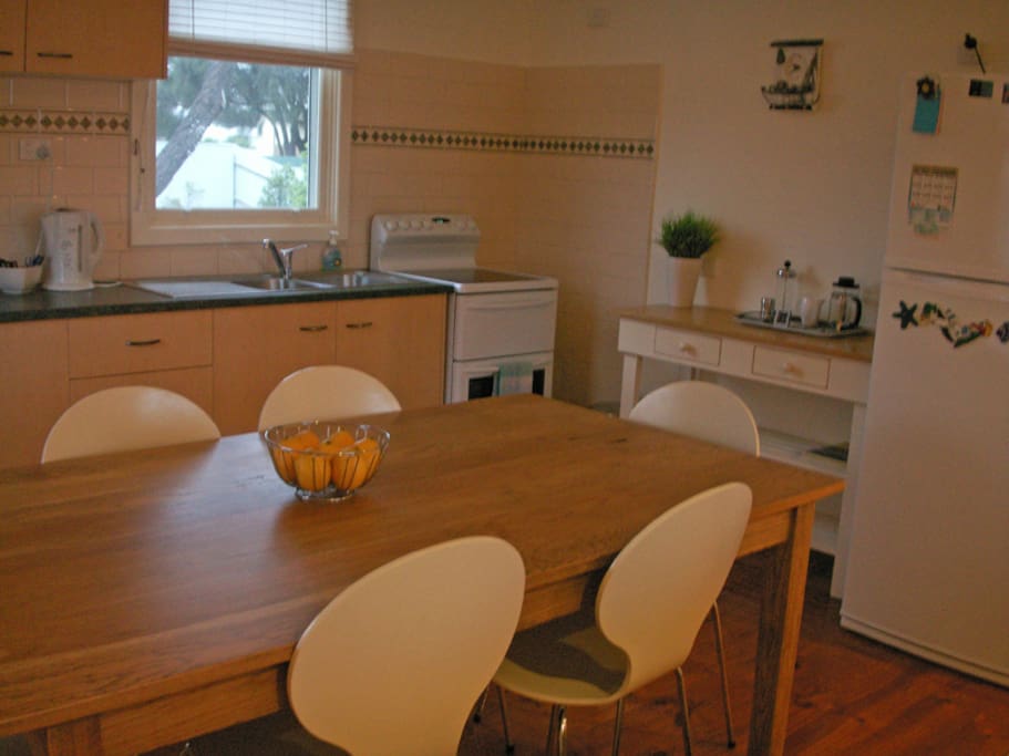 Fully self-contained kitchen