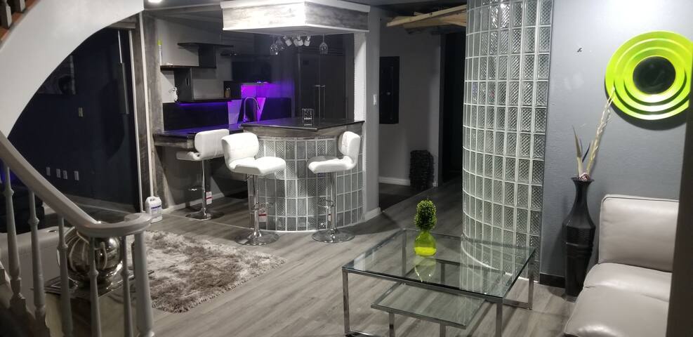 super loft 4/20 designer suite