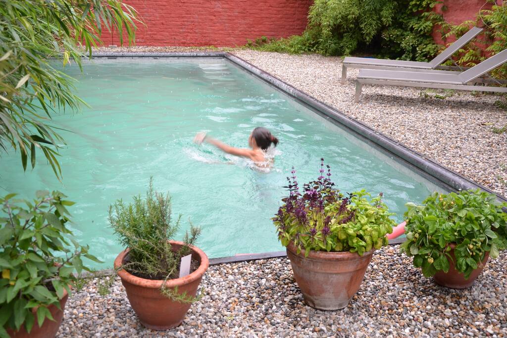 pool