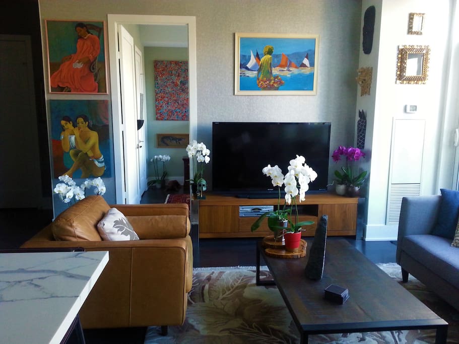 "Easily one of the best decorated and beautiful apartments I've been in." Joules, 2016