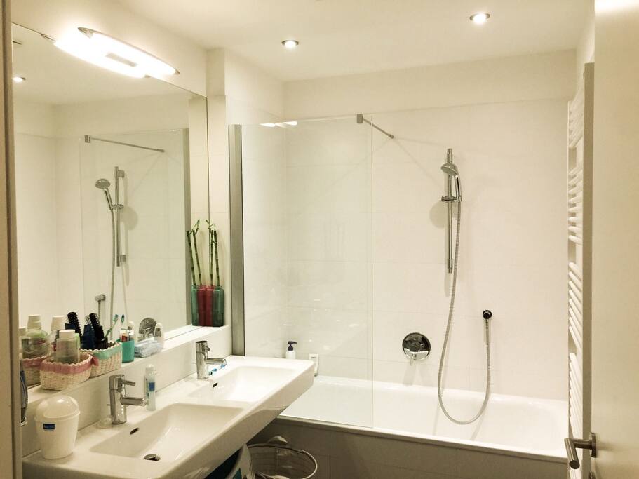 Bathroom. Two sinks, two bathtub options for your baby. Towels are provided.