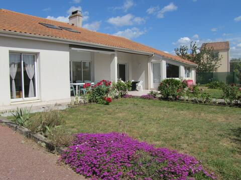 Gîte de Groupe Castors de Loire - banks of the Loire