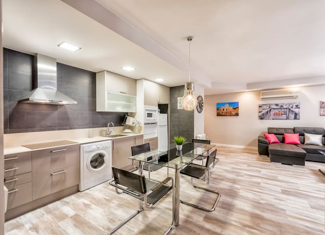 CÉNTRICO, AMPLIO Y TRANQUILO en CHAMBERI. 2 baños