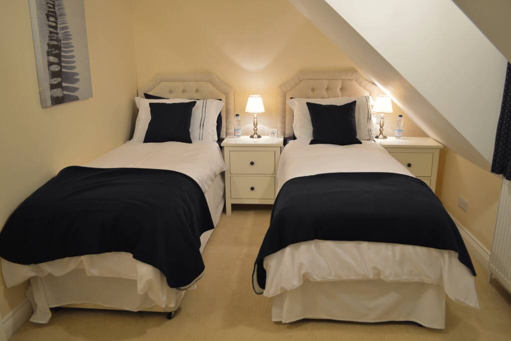 Navy Room