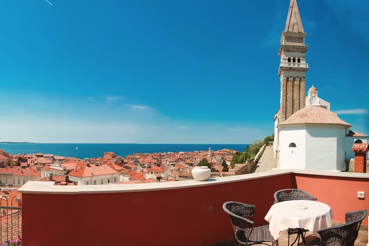 The best sea view apartment Gemma in Piran