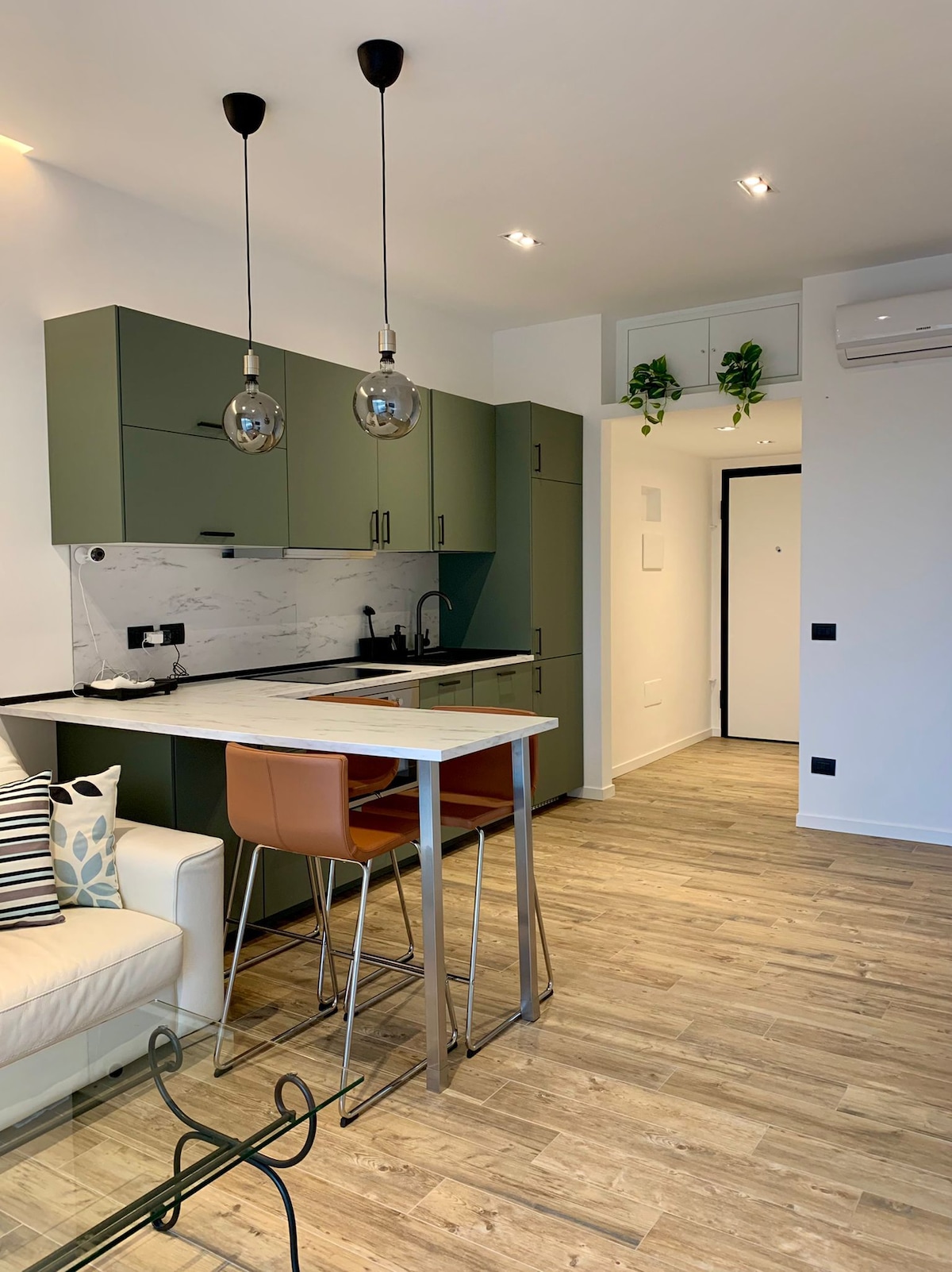 Annonce Airbnb populaire: Lettera Luxury Apartment à Formia