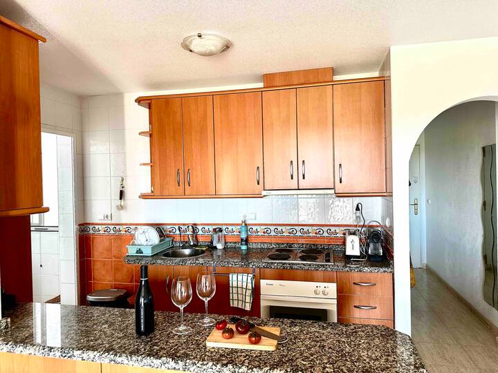 Apartment with swimming pool