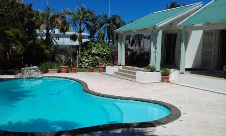 Blue Bay Residence image 1