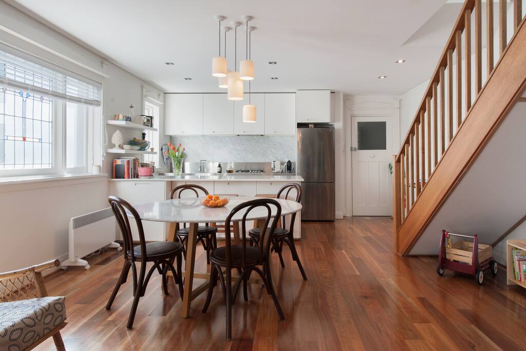 Open plan kitchen and dining