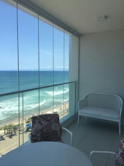 Vista excepcional da varanda do apartamento