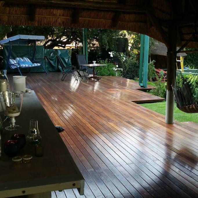 deck and breakfast area