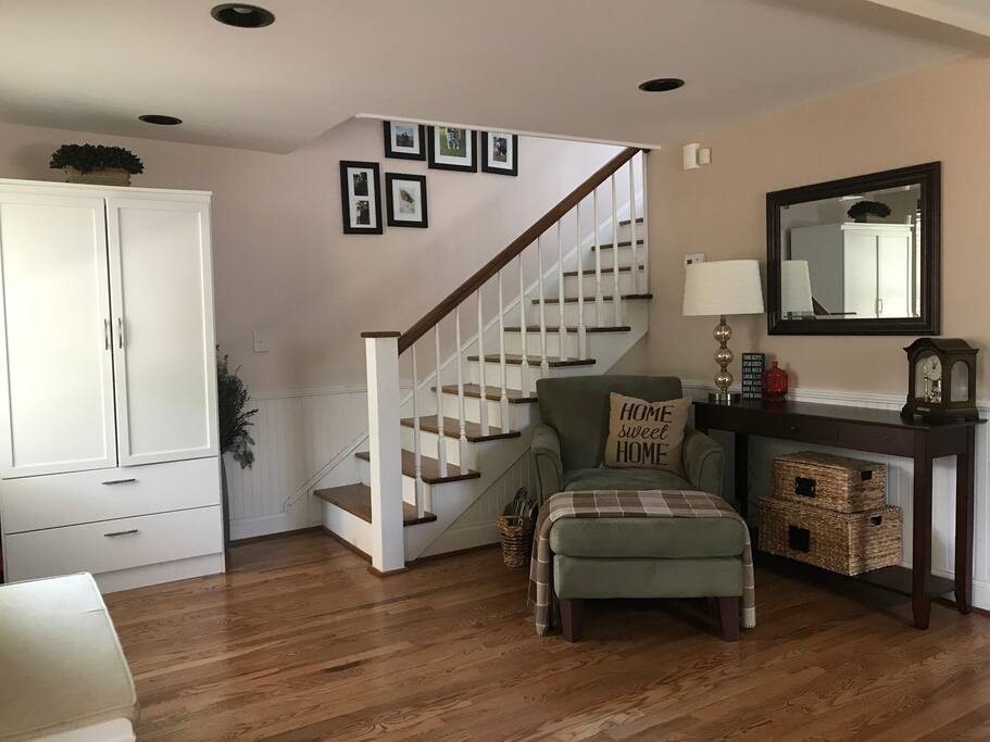 Foyer/Entrance