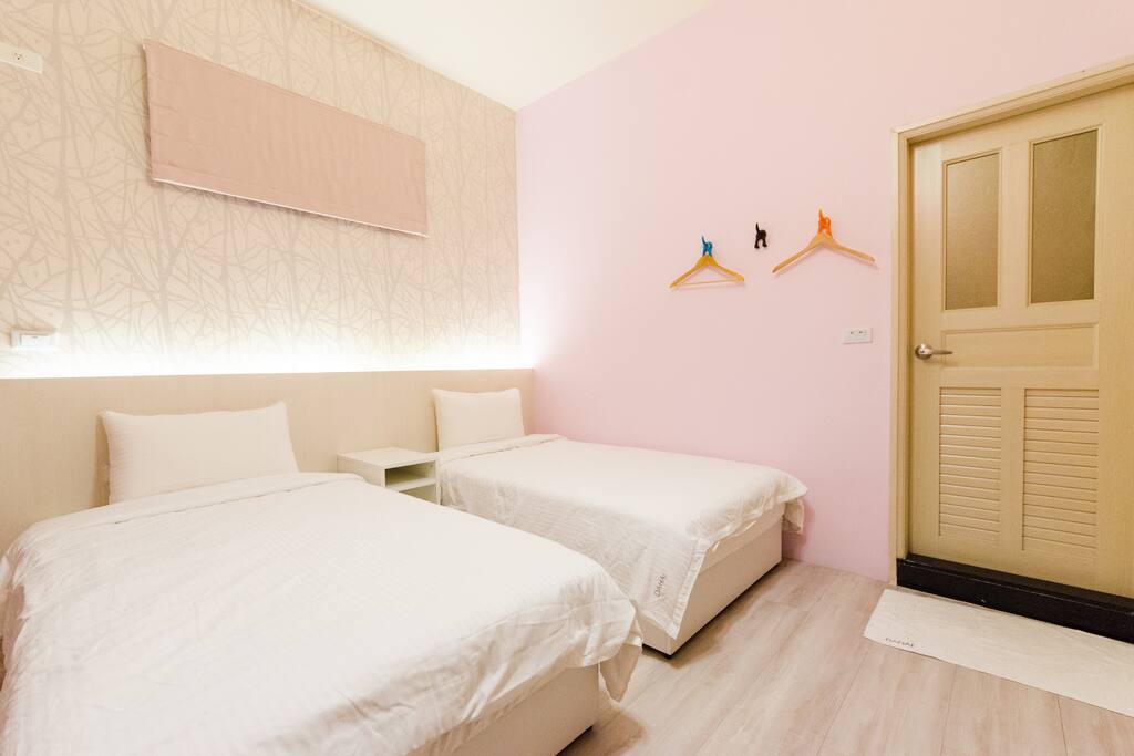 兩張獨立的單人床(Twin bed room)