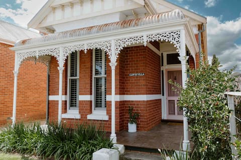 Charming Edwardian Home, immaculate & central