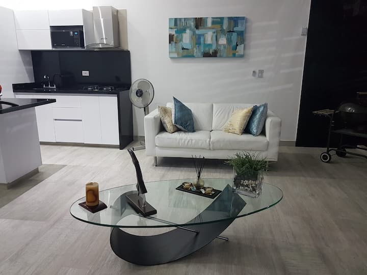 Moderna Casa Con Piscina Privada - Agua de Dios