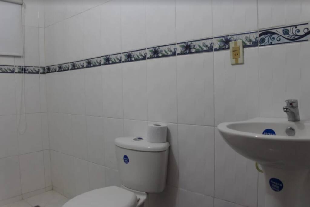 bano dormitorio 1