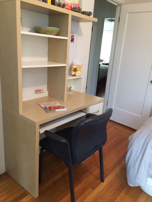Have some work to do when you get back from a long day? Desk with ergo level, and plenty of desk amenities you will find in the drawer.