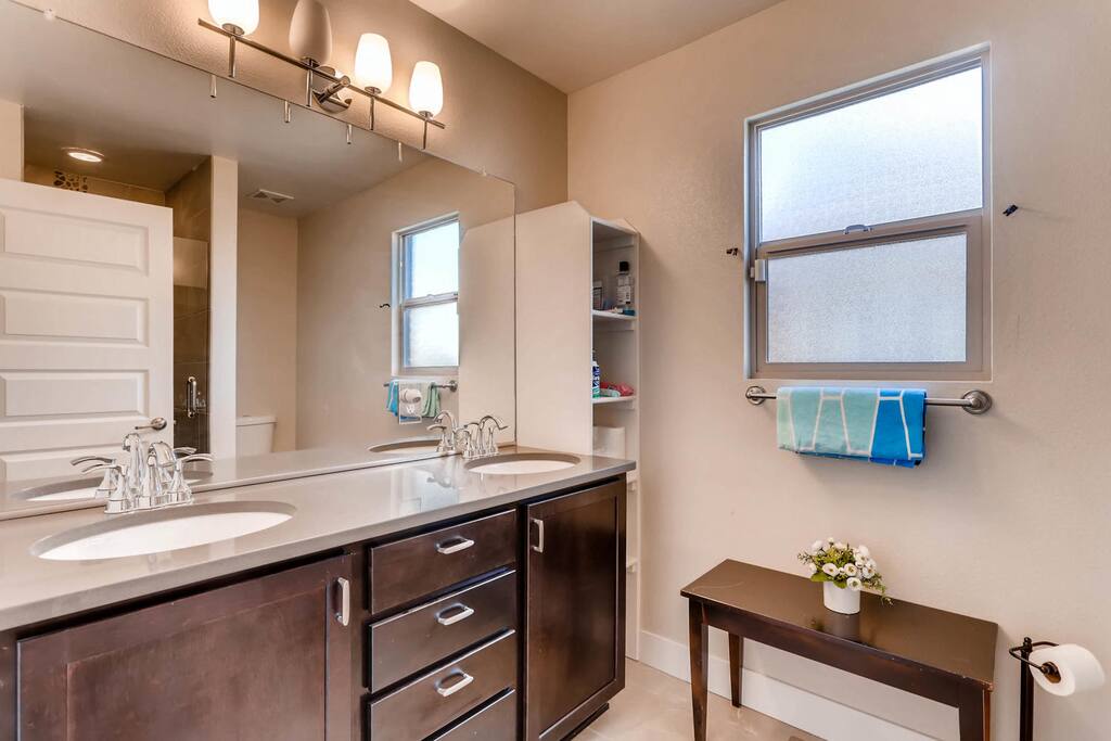 Bathroom with Private Sink