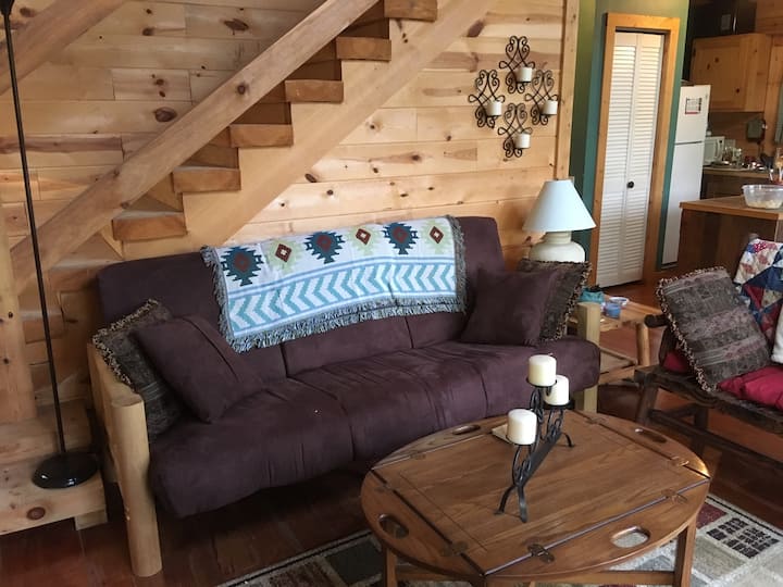 sofa u dnevnom boravku 