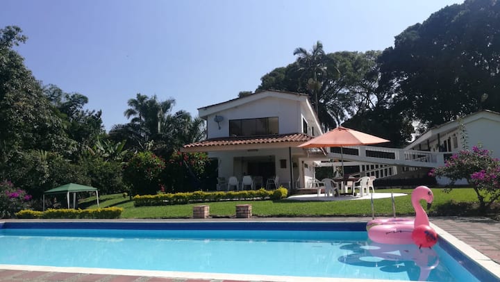 Spectacular Farm in Santagueda (Coffee Growing Area)