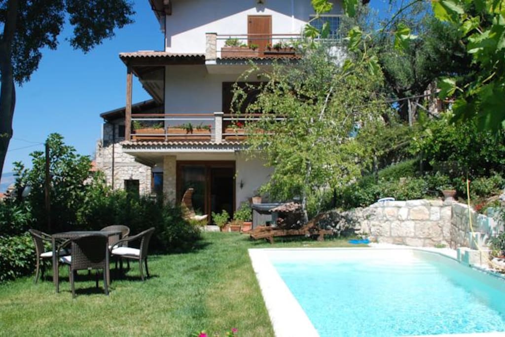 vista della piscina