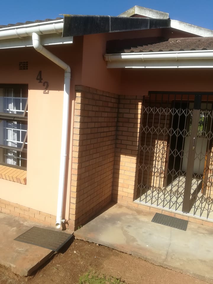 King Sabata Dalindyebo Local Municipality Holiday Rentals & Homes