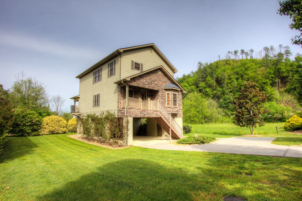 Cherokee Valley Lodge