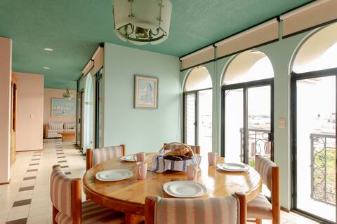 Classic Residence with Best View & Location