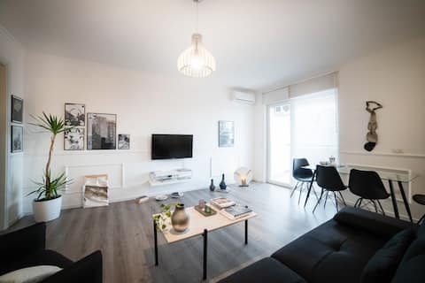 Spacious Apt in Tirana Center w/ amazing view.