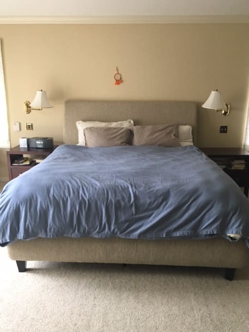 Master bed - Cal King