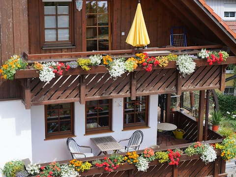 Schnurrenhof, (Seebach), apartment, 75 sqm, balcony, 2 bedrooms, max. 5 people