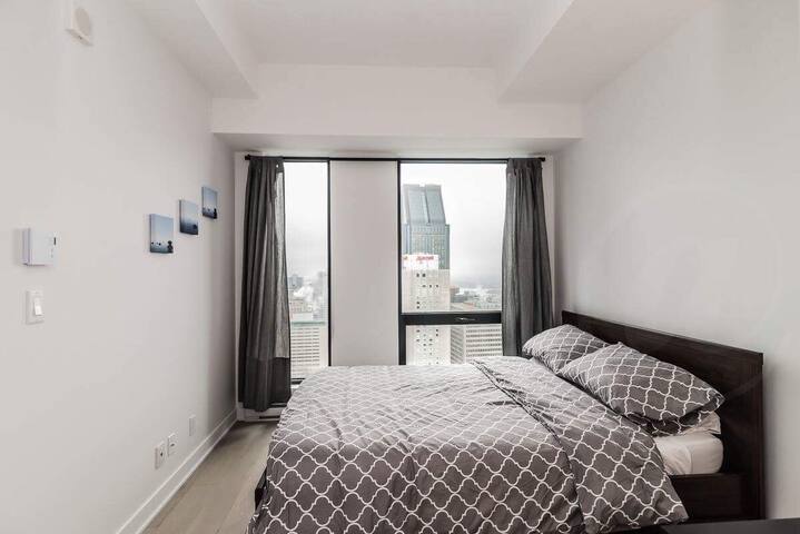 Heart of Montreal Modern & Luxurious Condo