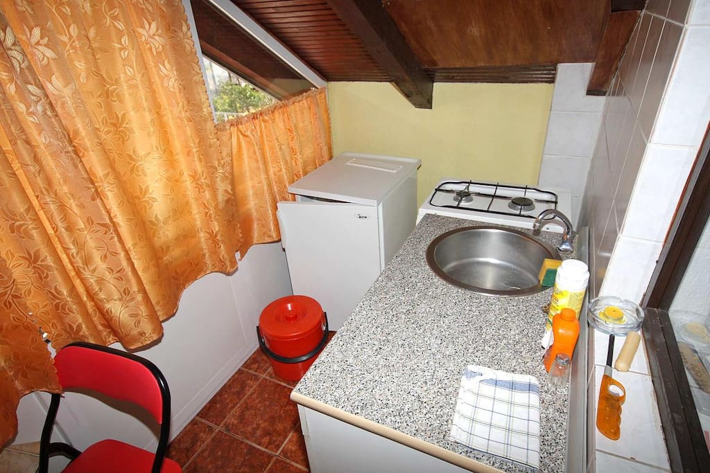 Kitchen, Surface: 2 m²