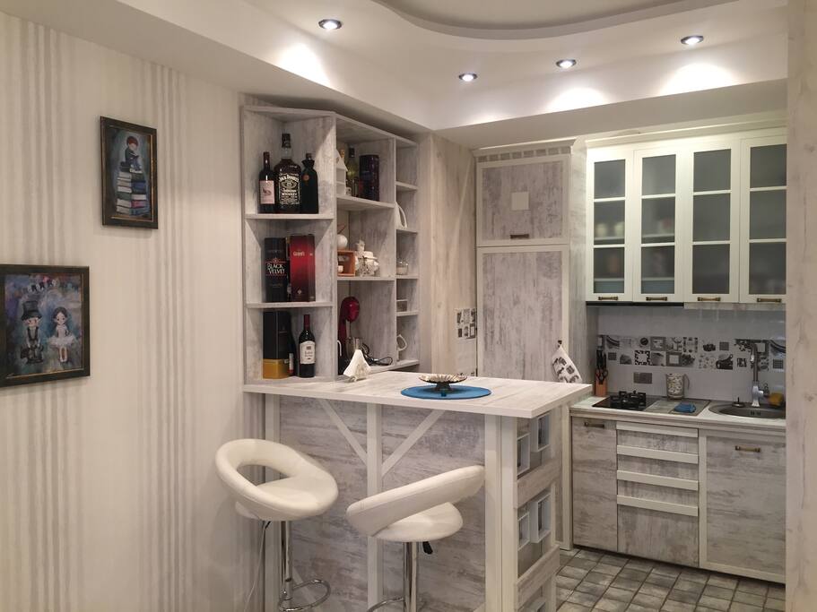 KITCHEN RooM
