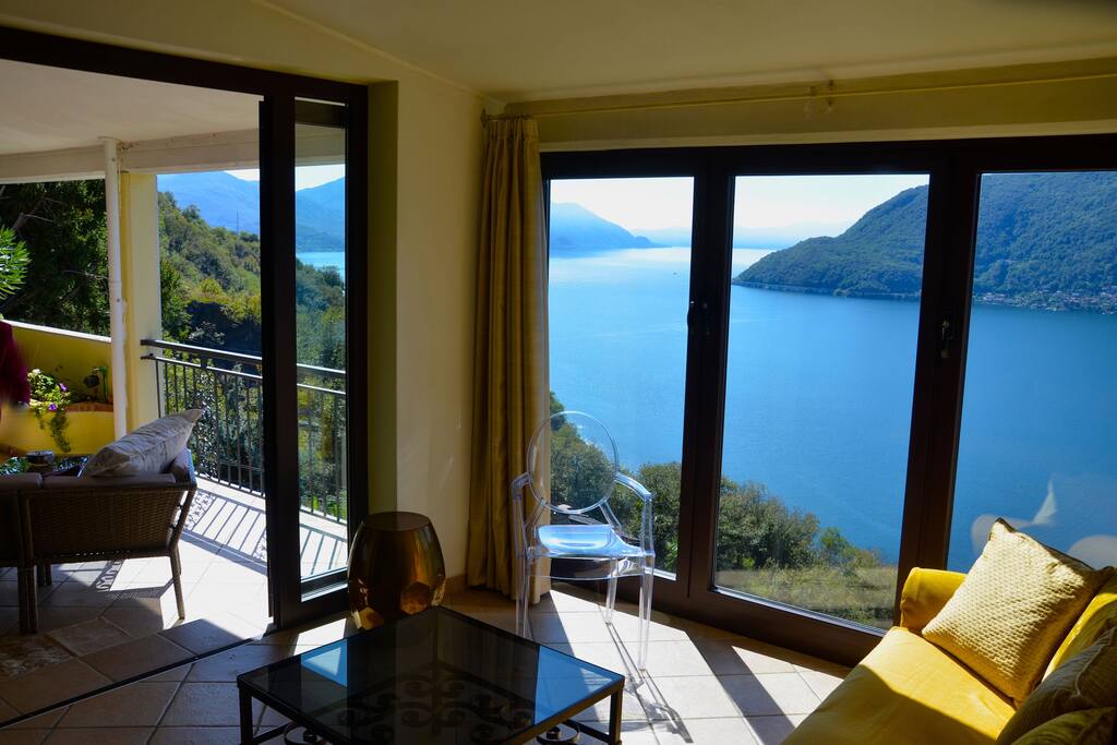 Casa Lanterna Terrazza - spectacular view - Orascio의 아파트에서 살아보기, Lombardia, 이탈리아