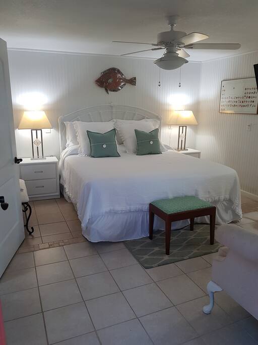 King size bed with plush linens