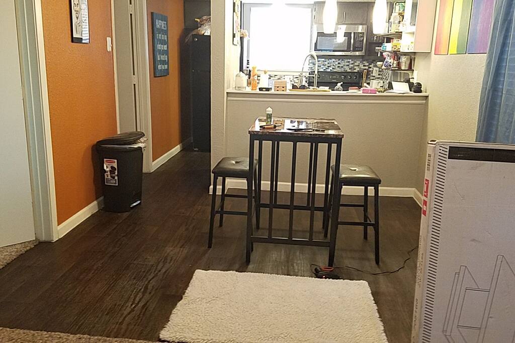 dining room.