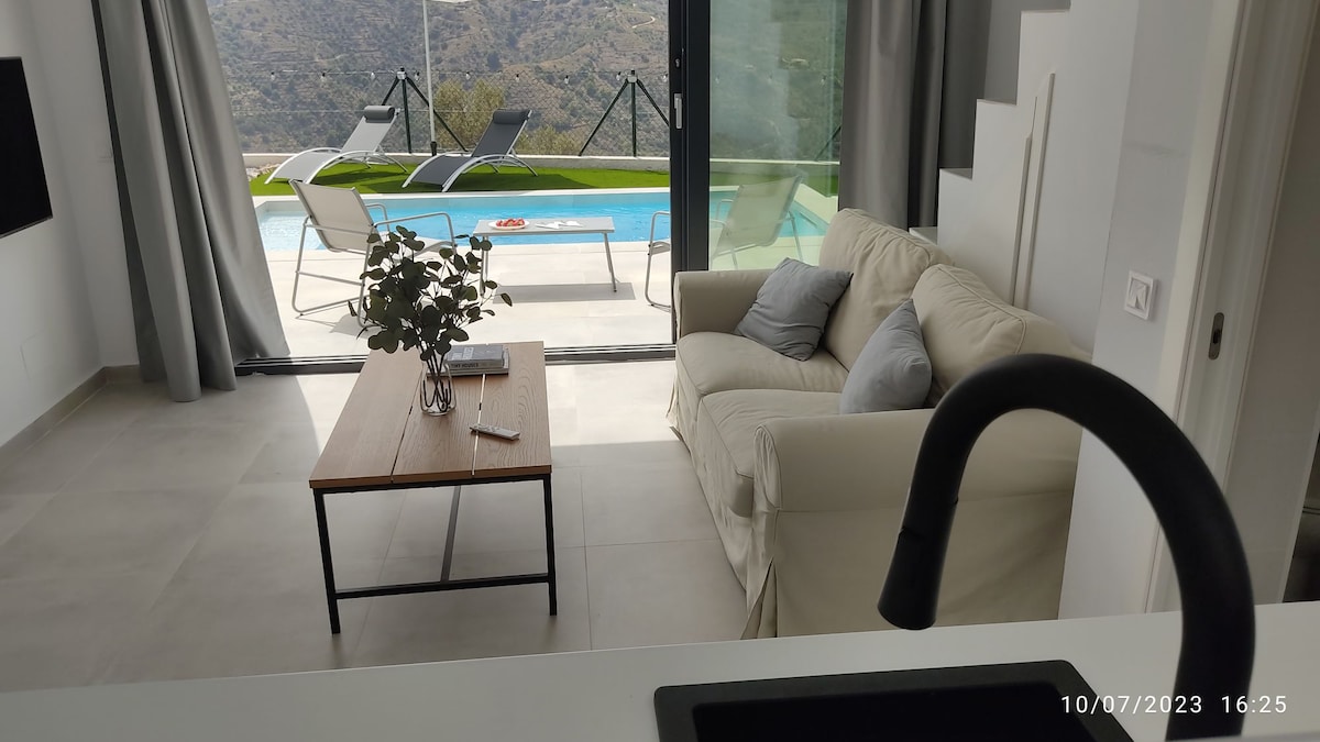 Top Airbnb: Cabin in Torrox, Malaga à Torrox