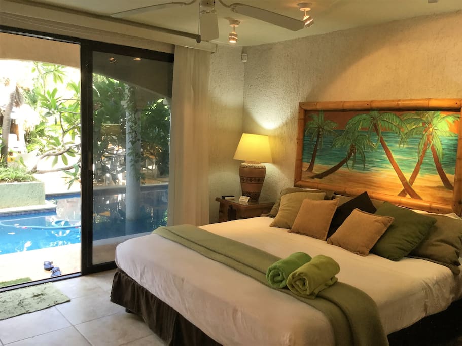 Just a few steps from the pool!