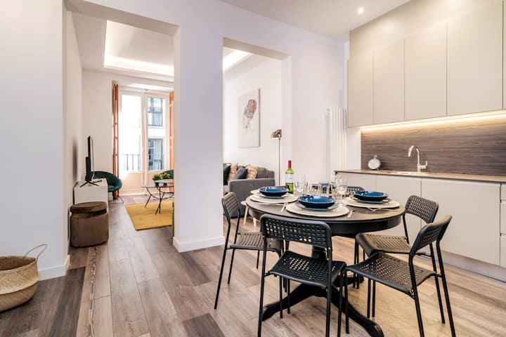 Magistral Apartamento A Solo Pasos De Gran Vía - Madrid