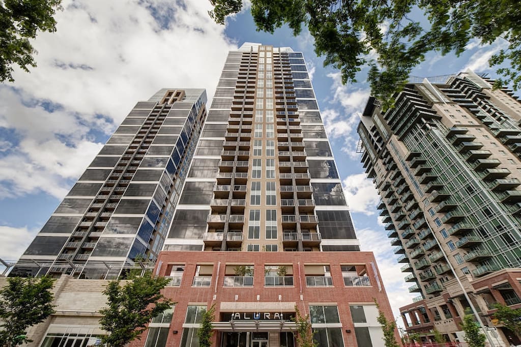 Brand new downtown apartment