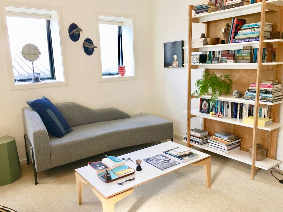 Level two lounge.